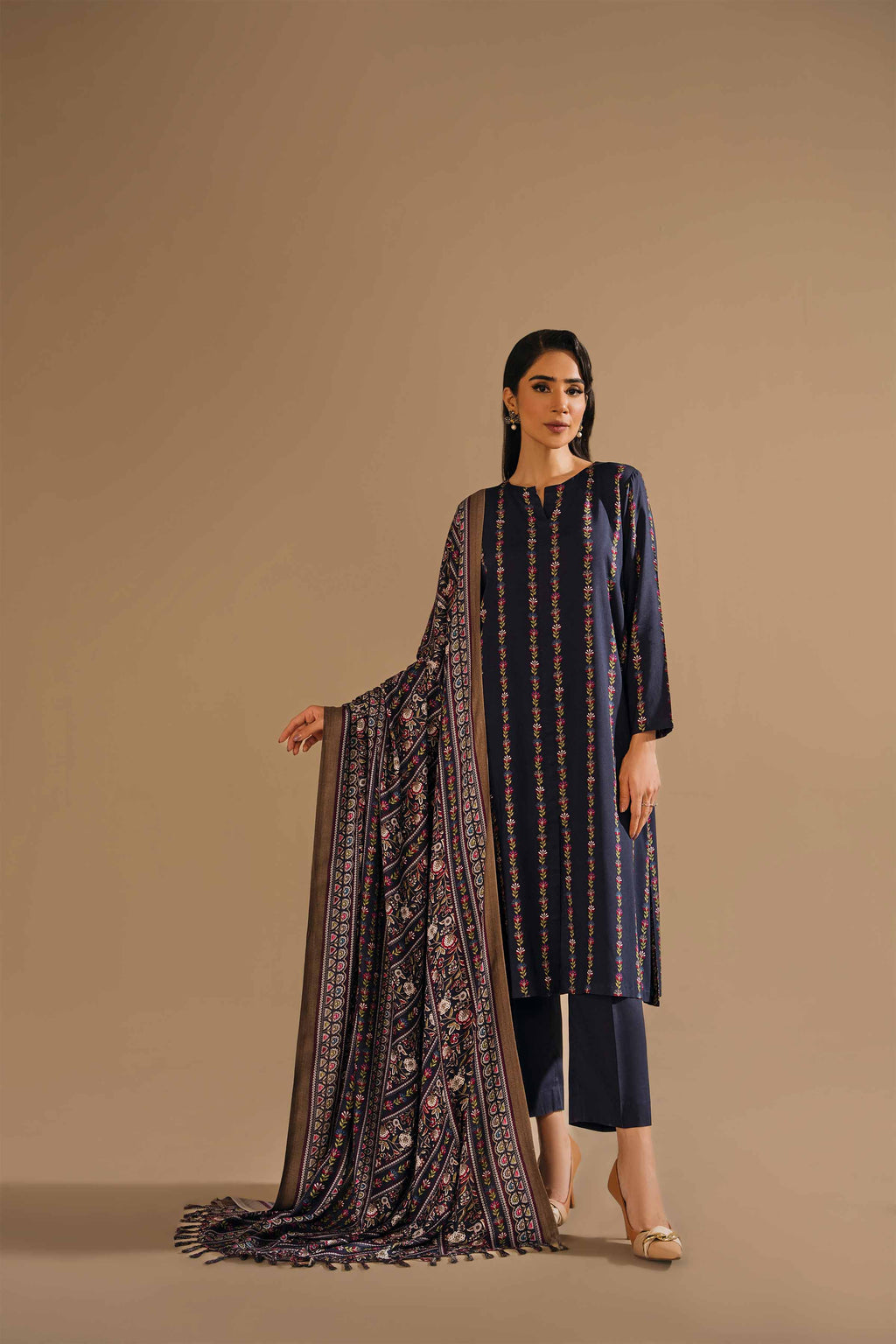 Nishat Winter Unstiched Khaddar 3 Piece - Printed Suit - 42303161-R
