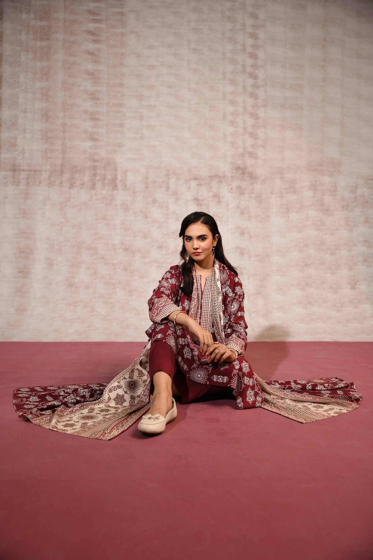 Nishat Winter Unstiched Khaddar 3 Piece - Printed Suit - 42303187-R