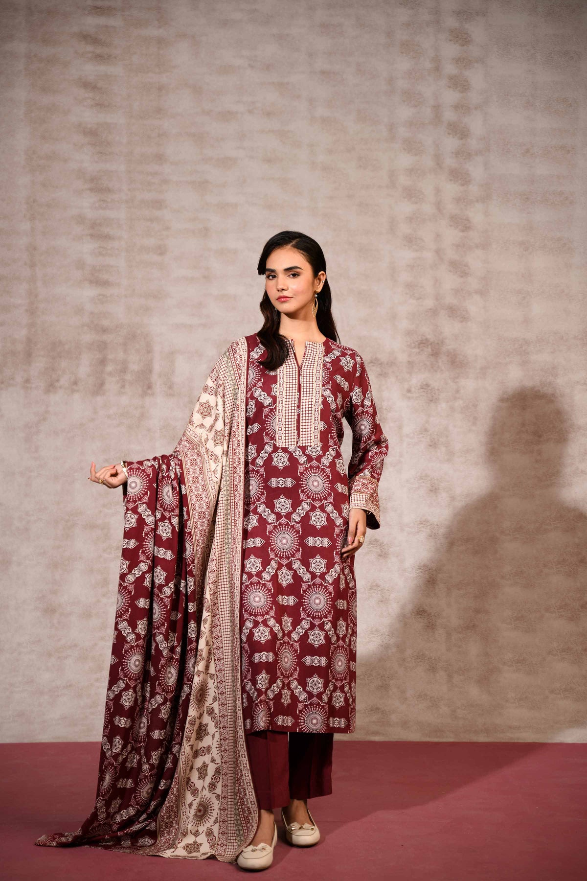 Nishat Winter Unstiched Khaddar 3 Piece - Printed Suit - 42303187-R