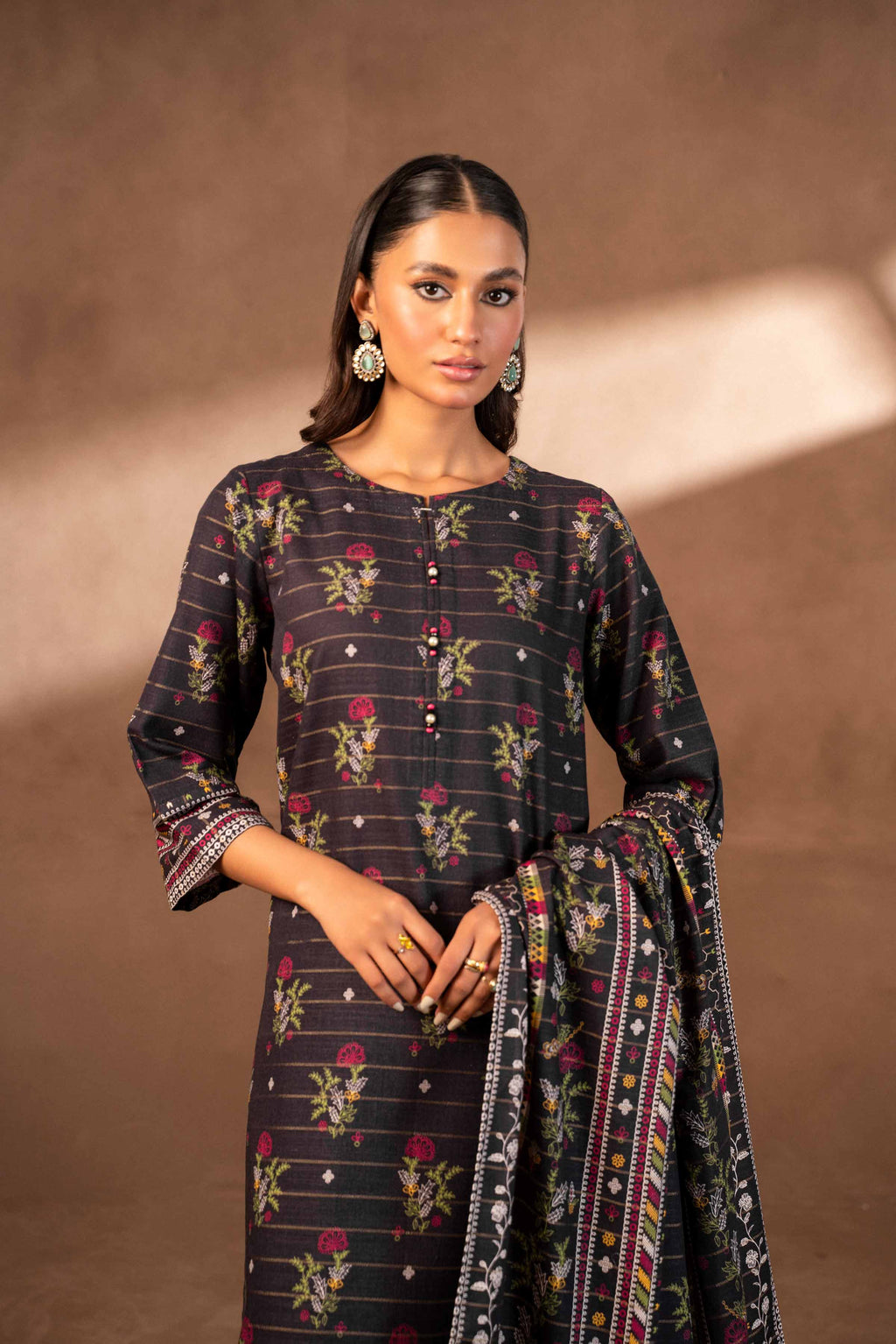 Nishat Winter Unstiched Khaddar 3 Piece - Printed Suit - 42306485-R