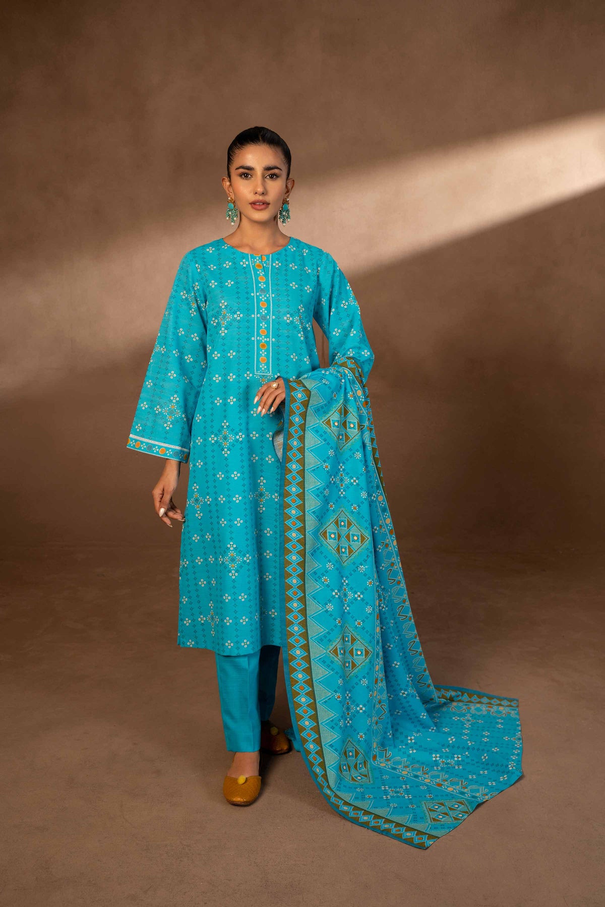 Nishat Winter Unstiched Khaddar 3 Piece - Printed Suit - 42306491-R